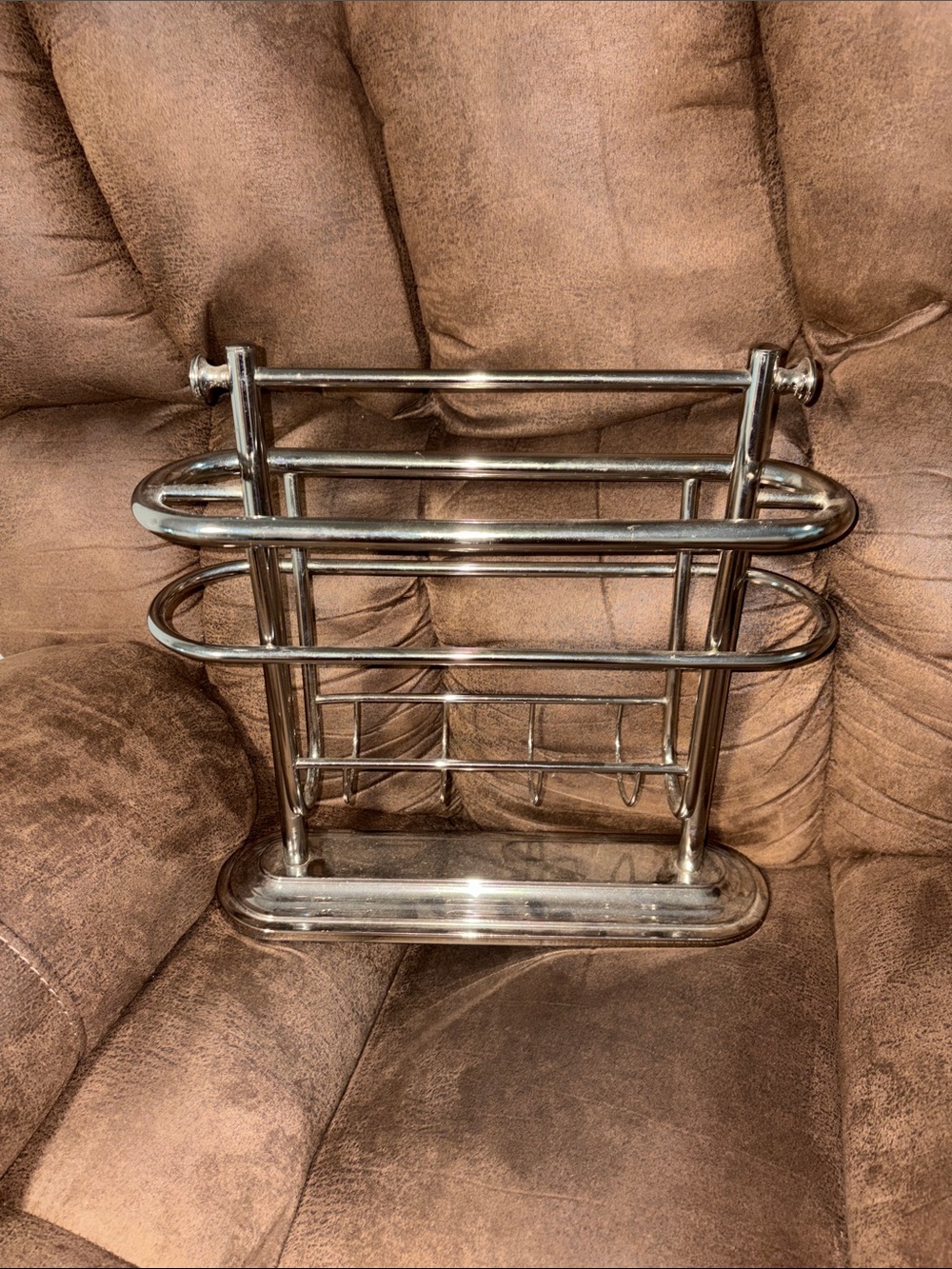 Discontinued Pottery Barn Mercer Magazine Rack